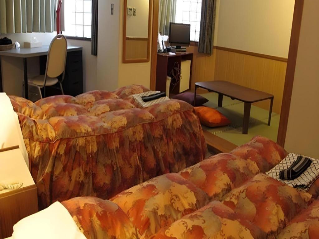Mimatsu Hotel ميتو المظهر الخارجي الصورة